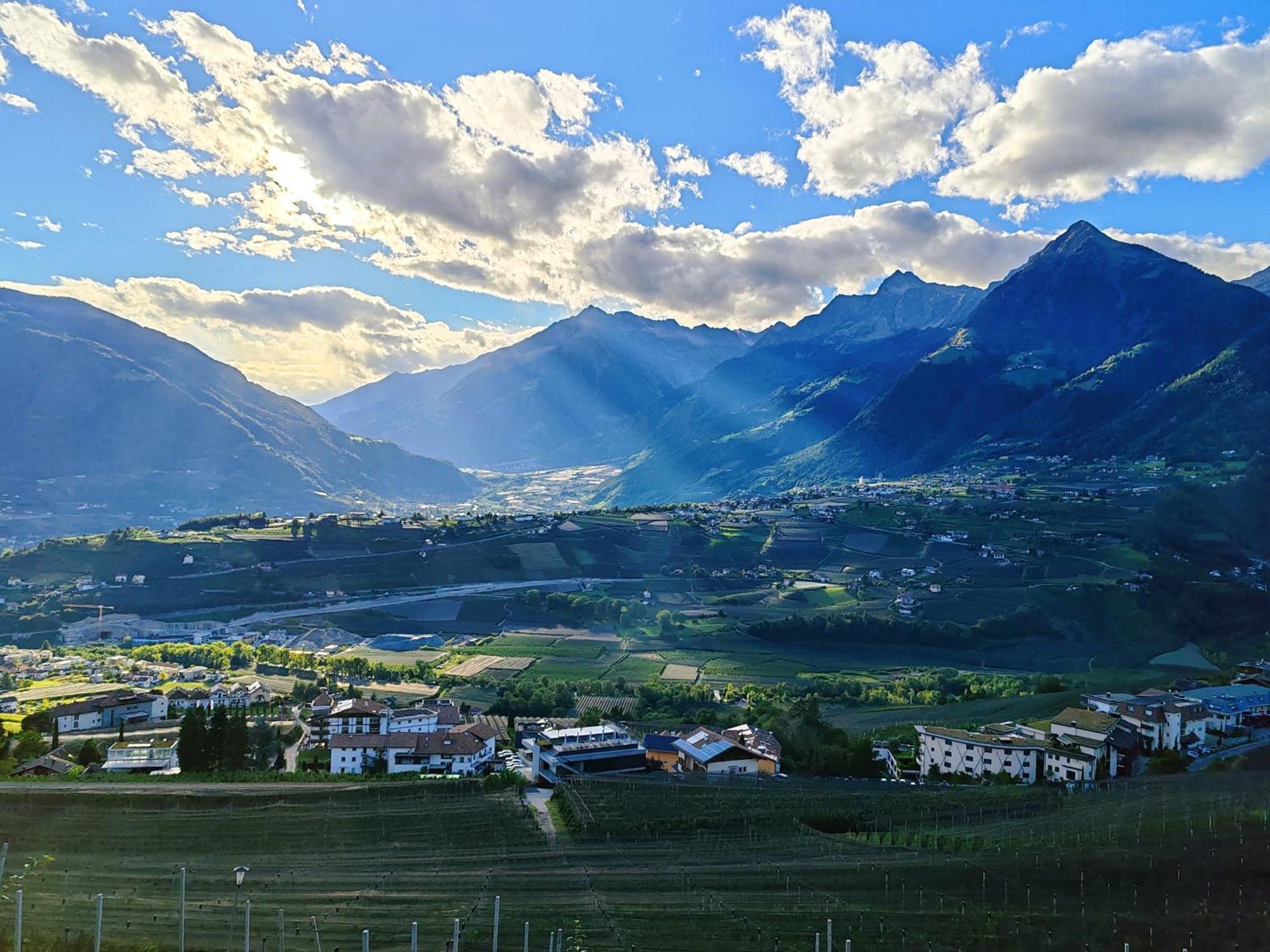 Schenna Garni Eden Bed&Breakfast Dış mekan fotoğraf